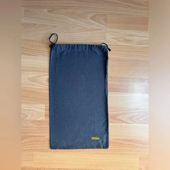 Fendi dust bag - Picture 1 of 2